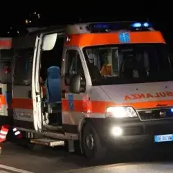 Reggio, perde il controllo della moto e sbatte contro un muretto: morto un 24enne\n