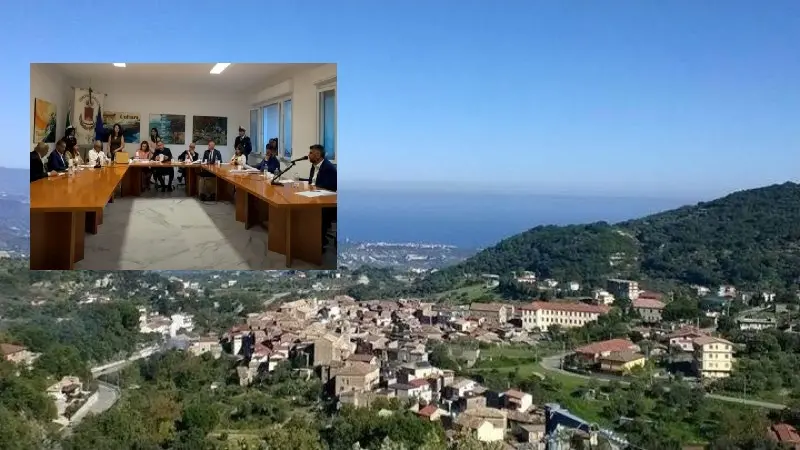 Davoli, il sindaco Papaleo presenta i componenti della nuova giunta comunale\n