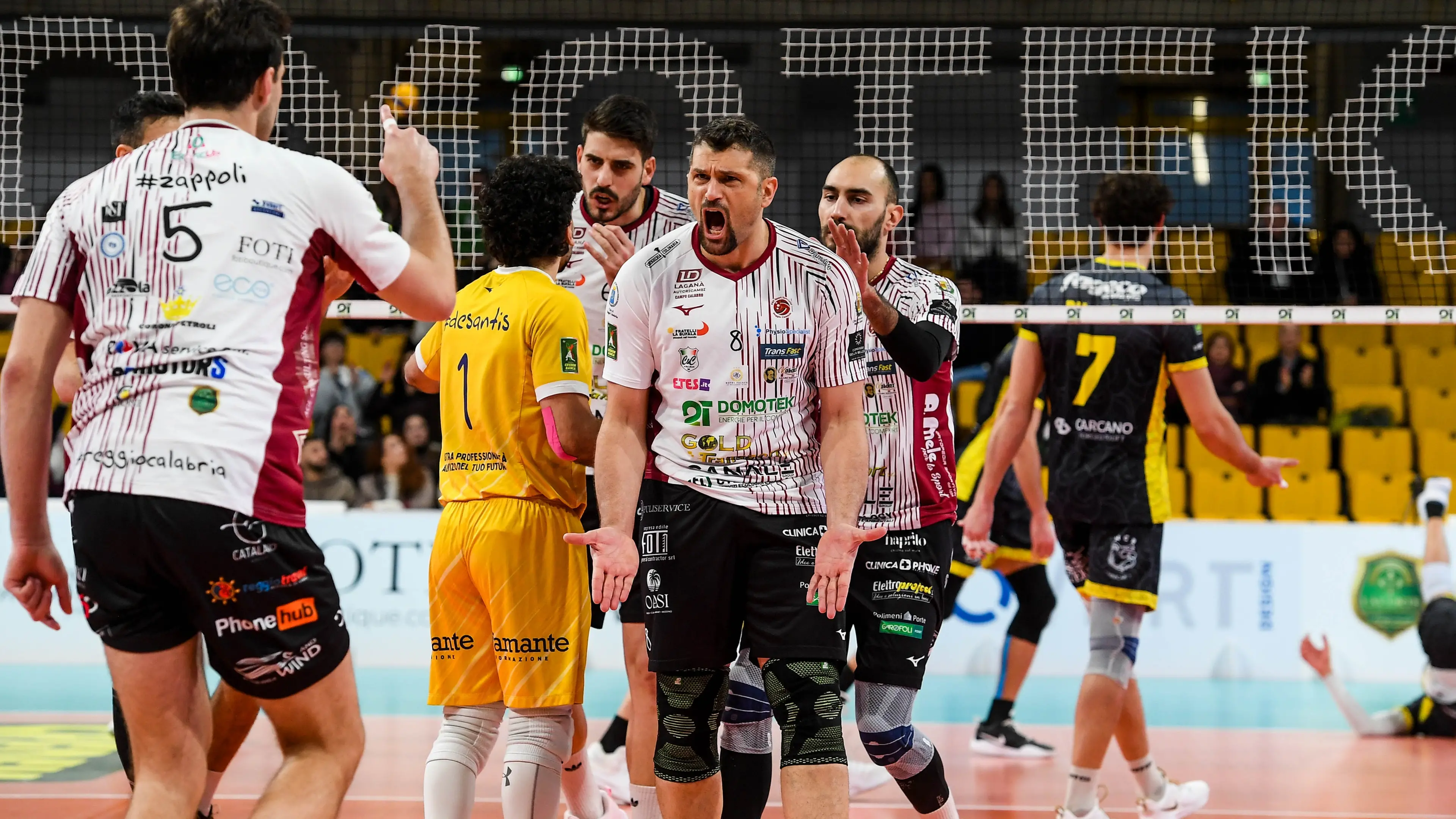 Davide Saitta conferma la magia a Reggio: il giocatore catanese resta in A2\n