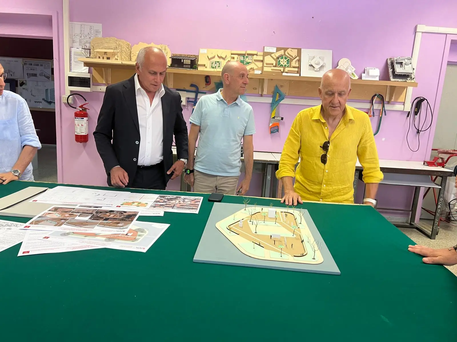 Piazza Amendola, gli studenti del Della Valle firmano il progetto di valorizzazione\n