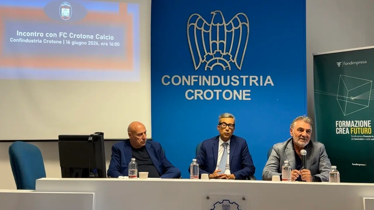 Crotone iscritto alla Serie C, Vrenna: «Rischiavamo di non farcela»\n