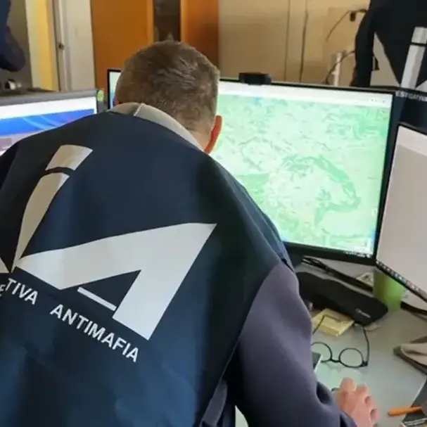 <p>‘Ndrangheta nel Reggino, confisca beni da<span style=\"color:hsl(0, 75%, 60%);\"> 6 mln </span>a esponente della cosca Barbaro di Platì</p>