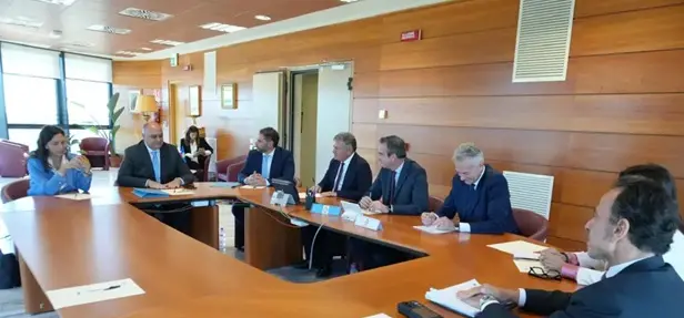 La Giunta regionale rilancia sviluppo e ambiente: novità per turismo, investimenti e aree protette\n