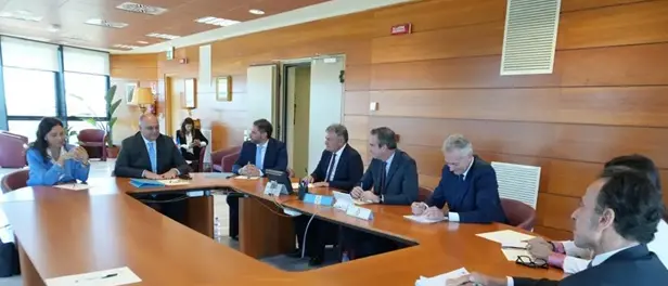 La Giunta regionale rilancia sviluppo e ambiente: novità per turismo, investimenti e aree protette\n