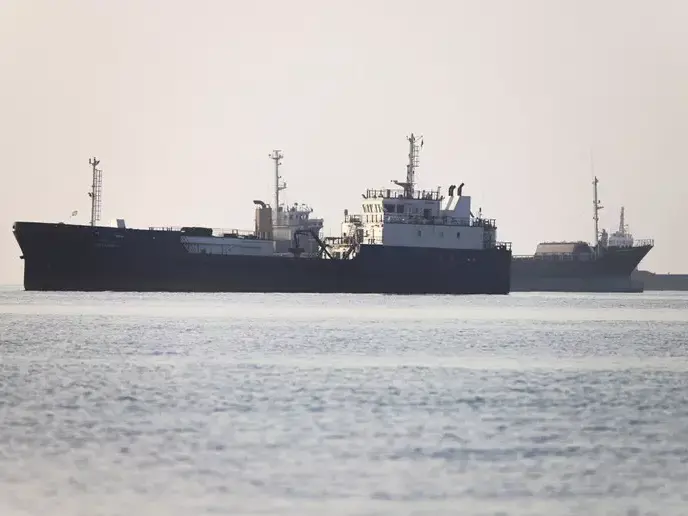 Petroliere iraniane oltre il blocco Usa, prime uscite dopo due mesi di stop