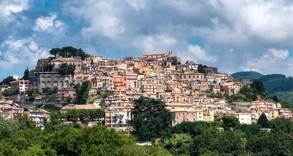 Tutto pronto a Tiriolo per la “Festa dell’Istmo Prima Italia”\n