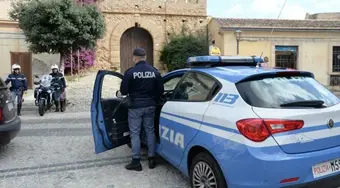 Spaccio e armi clandestine, arrestato a Crotone ricercato da due procure del Nord Italia\n