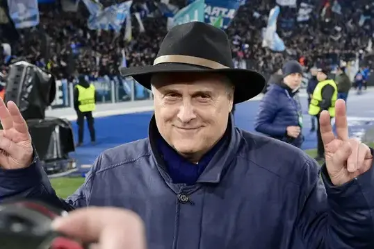 Reggina-Lotito,\u00A0la partita si gioca fuori dal campo: l'operazione che può cambiare gli equilibri politici\u00A0in Calabria\n\n\n