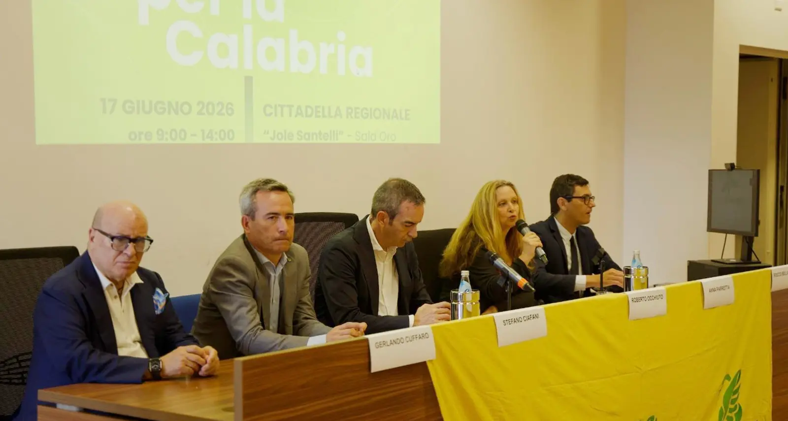 La Calabria produce più del doppio dell’energia che consuma, Occhiuto:\u00A0«Qui dovrebbe costare di meno, mi batterò per questo»\n