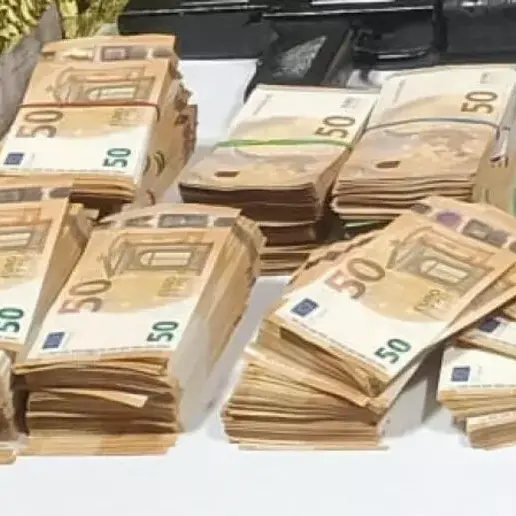 Così la ’ndrangheta usava la banca fantasma da 100 milioni per riciclare: l'impero di Pan Keke, boss e (finto) avvocato\n