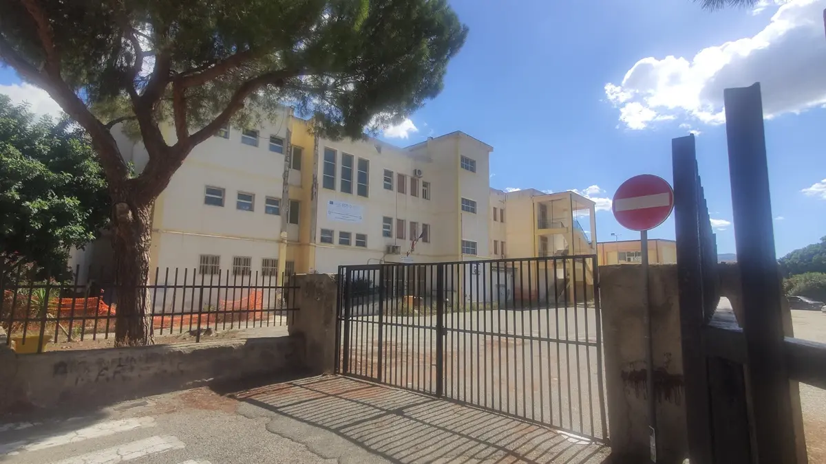 Scuola Pythagoras chiusa, il comitato di quartiere\u00A0scrive\u00A0a Occhiuto:«Siamo una comunità che perde futuro»