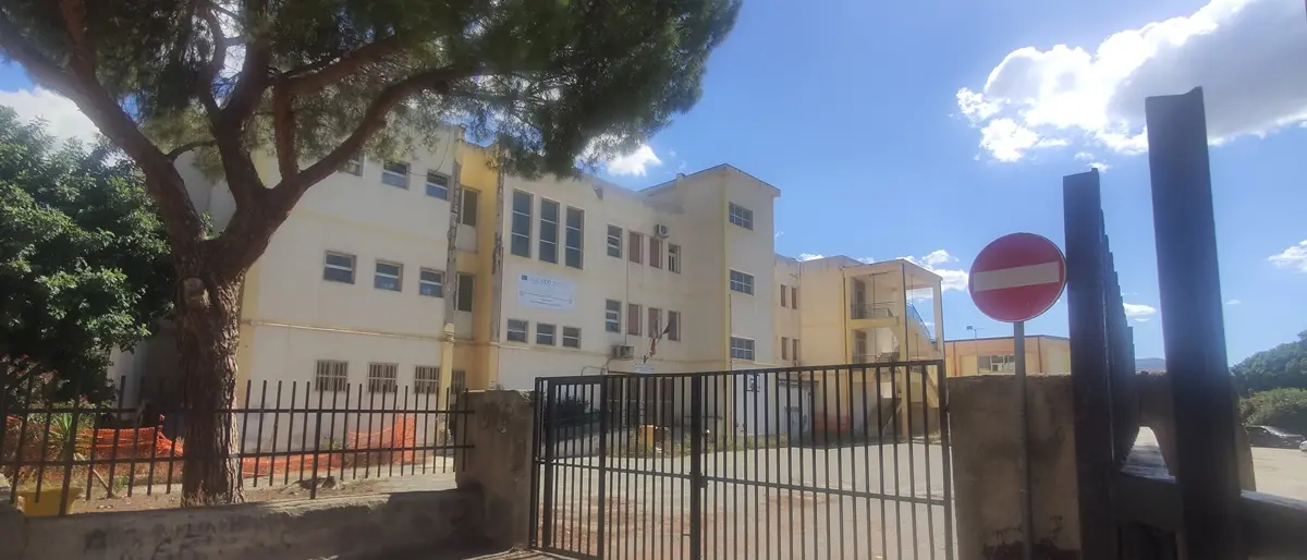 Scuola Pythagoras chiusa, il comitato di quartiere\u00A0scrive\u00A0a Occhiuto:«Siamo una comunità che perde futuro»