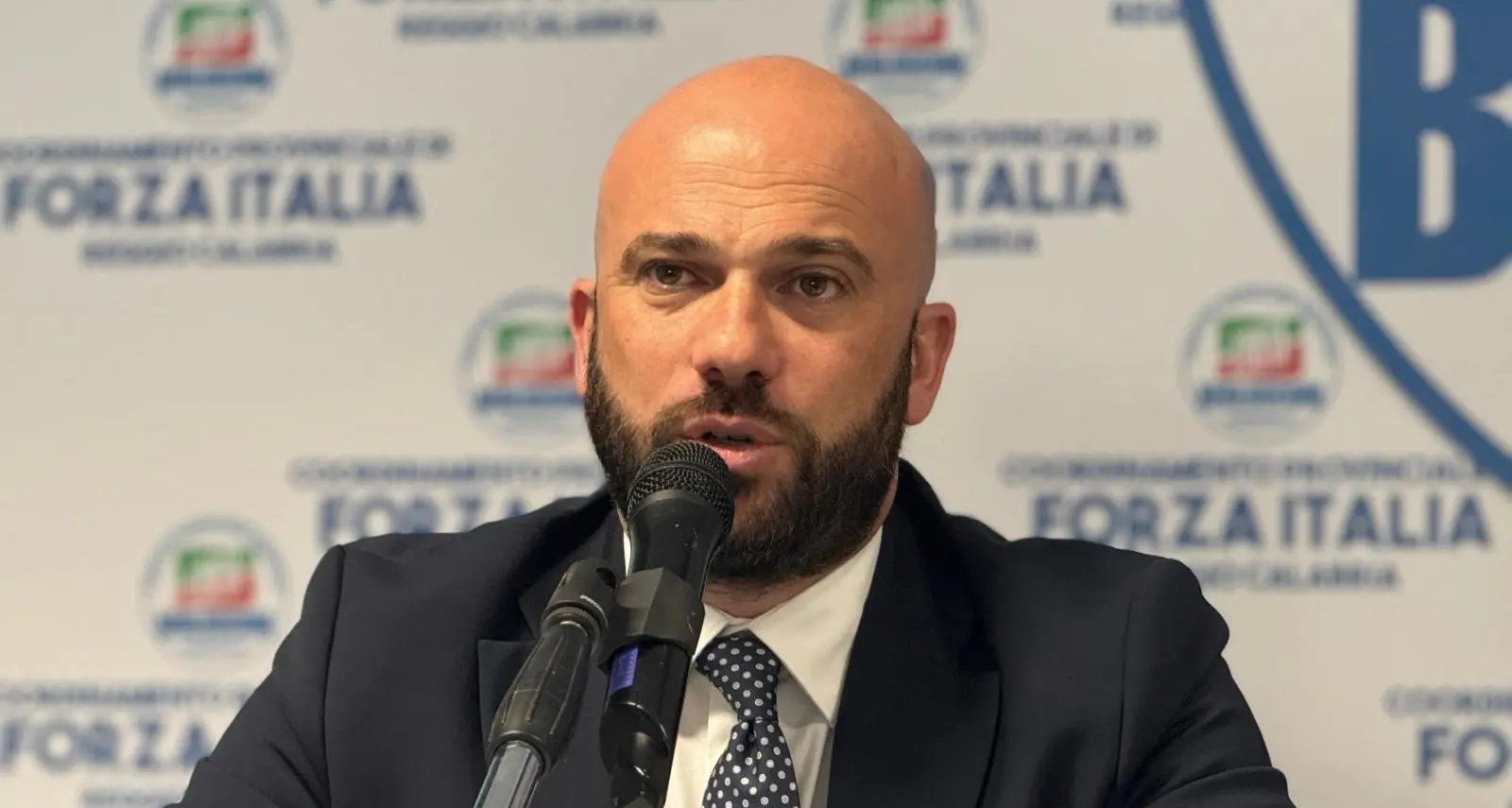 Caputo: «La Calabria cresce più del resto d'Italia, i dati Bankitalia confermano la bontà del percorso intrapreso»\n