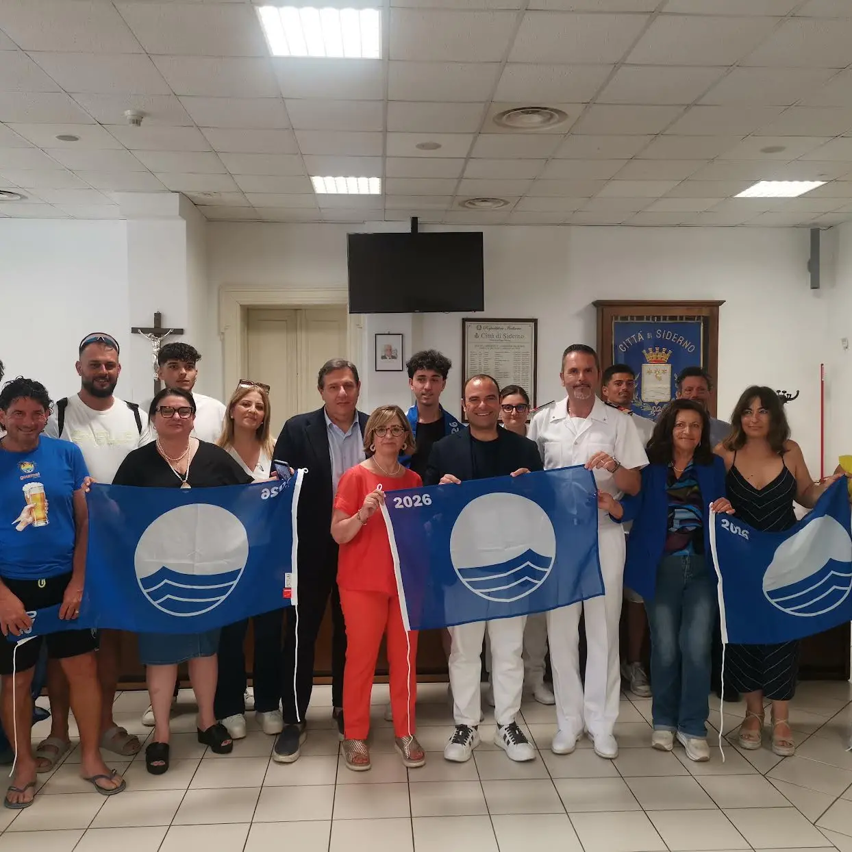 Siderno, consegnata agli operatori balneari la Bandiera Blu 2026\n