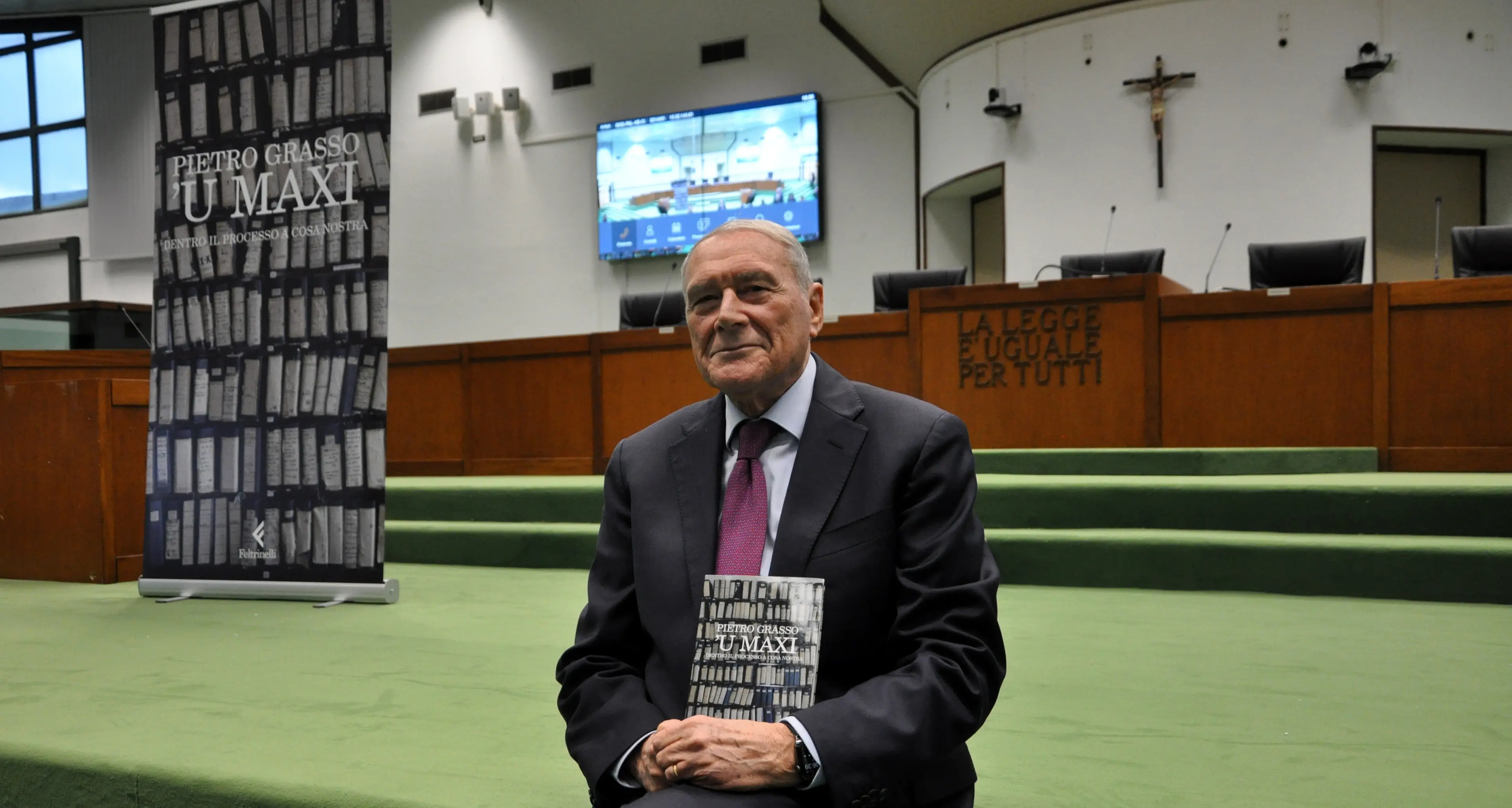“’U Maxi”, Pietro Grasso nel suo nuovo libro racconta il processo che cambiò la storia d’Italia\n