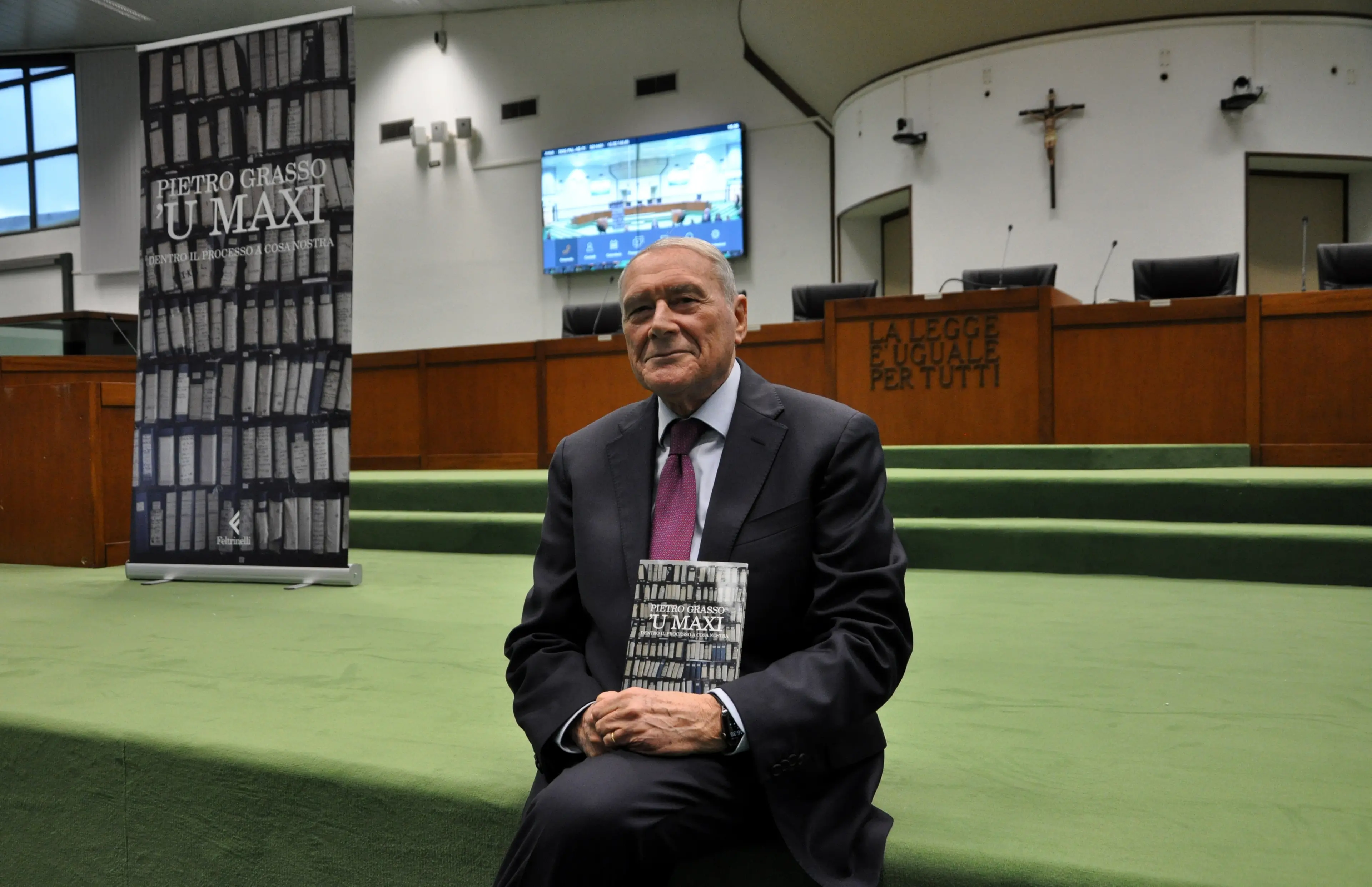“’U Maxi”, Pietro Grasso nel suo nuovo libro racconta il processo che cambiò la storia d’Italia\n