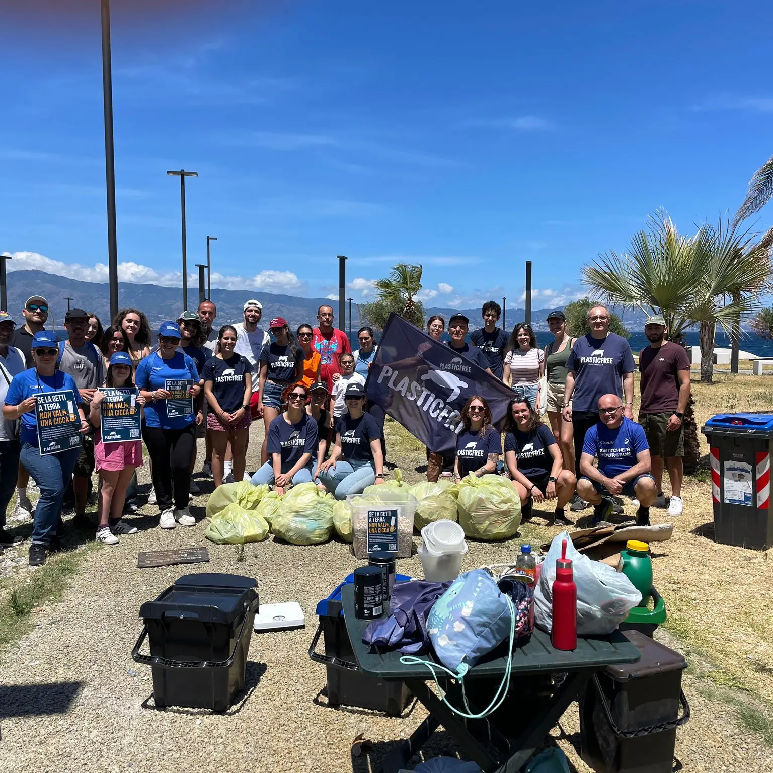 Catona, Plastic Free torna in spiaggia: venerdì clean up con volontari, scout e associazioni\n