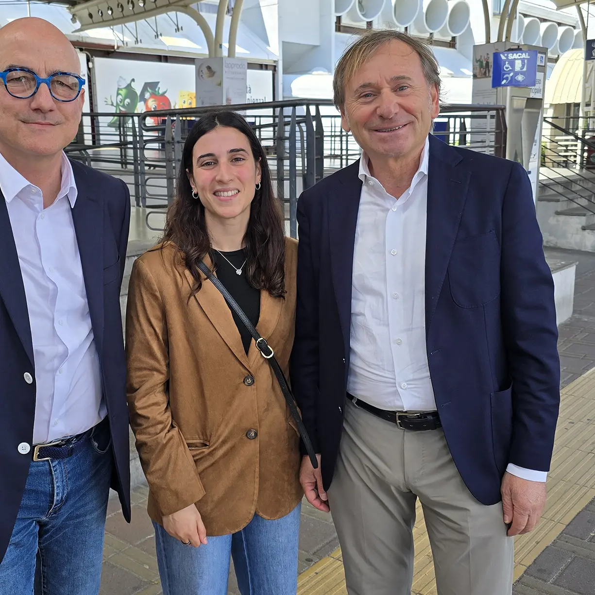 Calabria terra di api e miele: le politiche della Regione e il ruolo della O.P. Apica\n