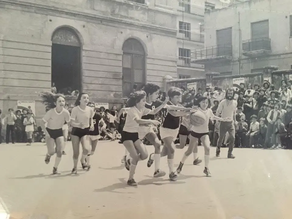 60 anni di storia e sport inclusivo: l'Aleandre Basket Reggio Calabria presenta le manifestazioni di fine anno e lo storico debutto del Baskin al Centro Viola\n
