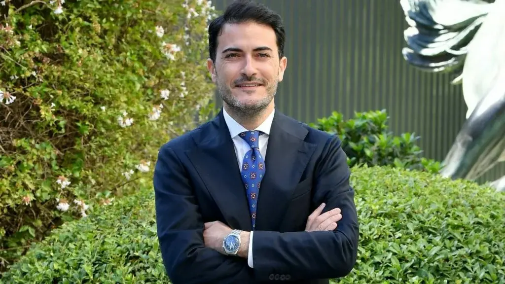 <p>Antonino Monteleone</p>\\n