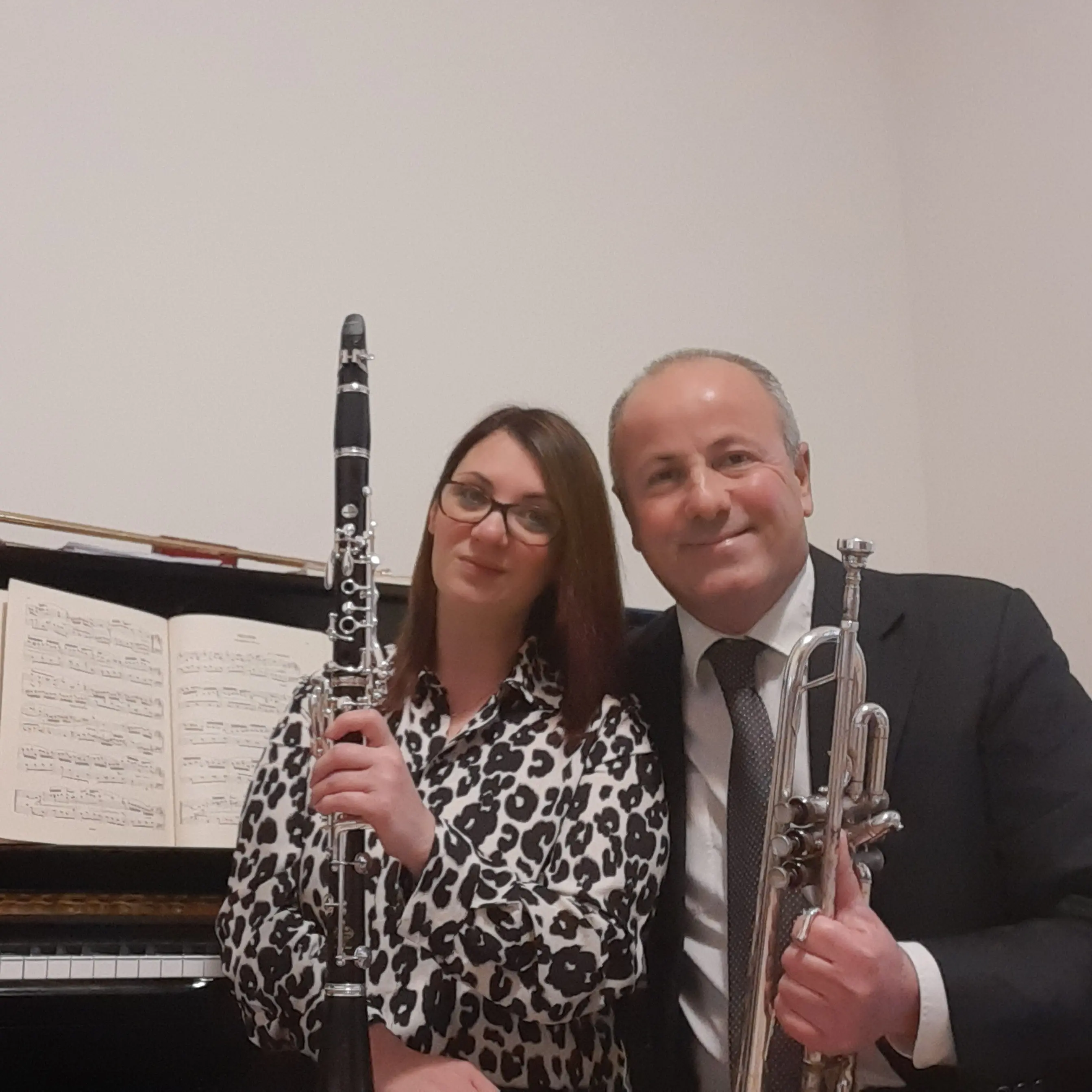 Da Gerace ai palcoscenici internazionali, Cosimo Ascioti e Barbara Franco tornano in tournée con “Il Volo” nel World Tour 2026-2027\n