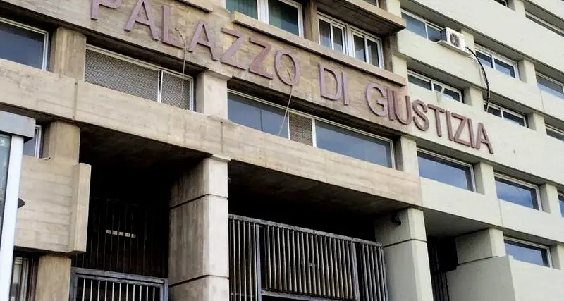 Spaccio di droga ad Acri, infermiere del 118 sottoposto all’obbligo di dimora\n\u00A0\n