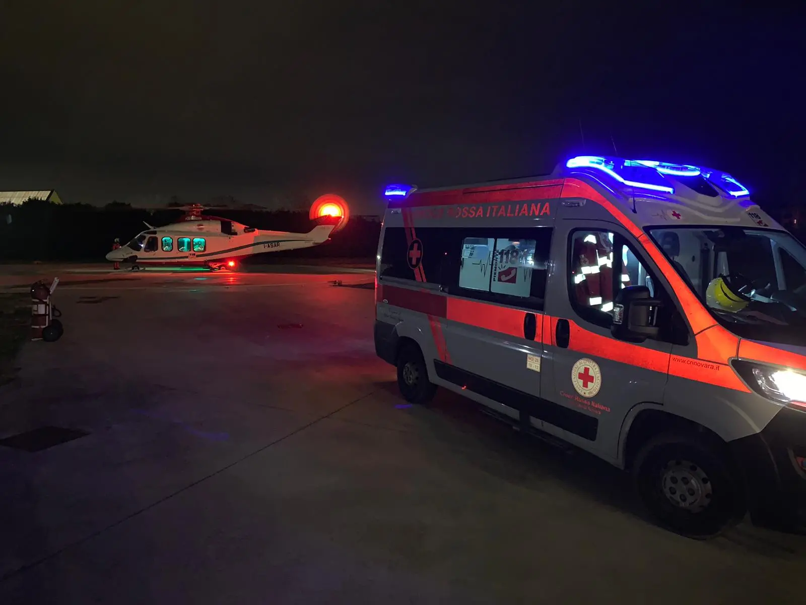 Scontro tra macchina e scooter in Versilia: muore un 17enne, fuggito l'automobilista\n