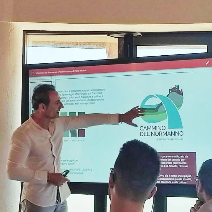 Cammino del Normanno premiato, Grillo rivendica il lavoro svolto alla guida del Parco delle Serre: «Racconto identitario della Calabria»\n