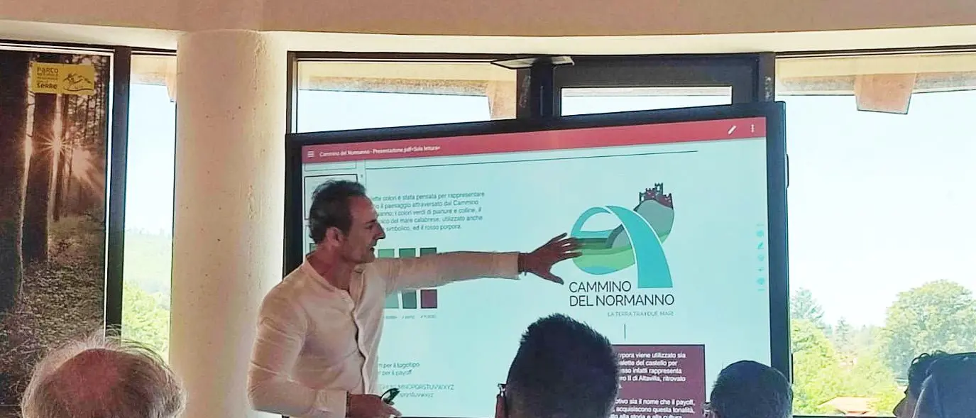 Cammino del Normanno premiato, Grillo rivendica il lavoro svolto alla guida del Parco delle Serre: «Racconto identitario della Calabria»\n