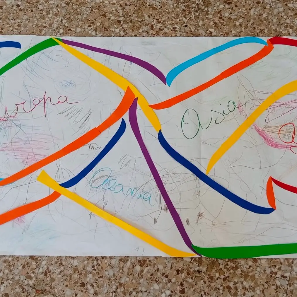 Bisignano, la geopolitica spiegata ai bambini con il laboratorio “Amicizie senza confini”\n
