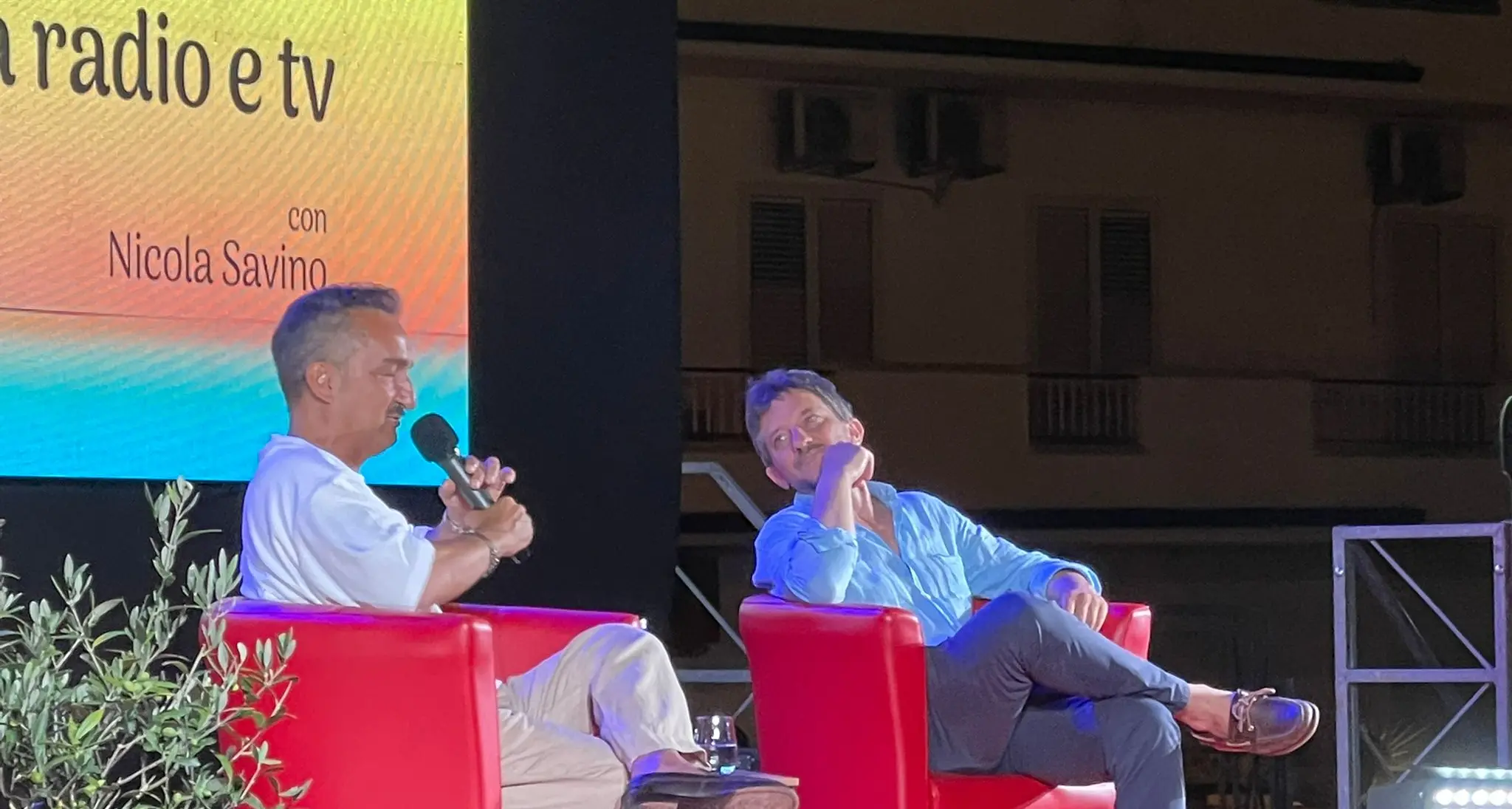Roccella, Nicola Savino e l'età dell'oro di via Massena: «Eravamo i ministri della leggerezza»\n