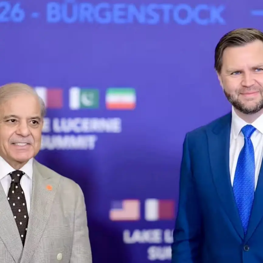 Iran-Usa, via ai colloqui in Svizzera mentre Trump minaccia: «Se chiudete Hormuz non avrete più un Paese»\n