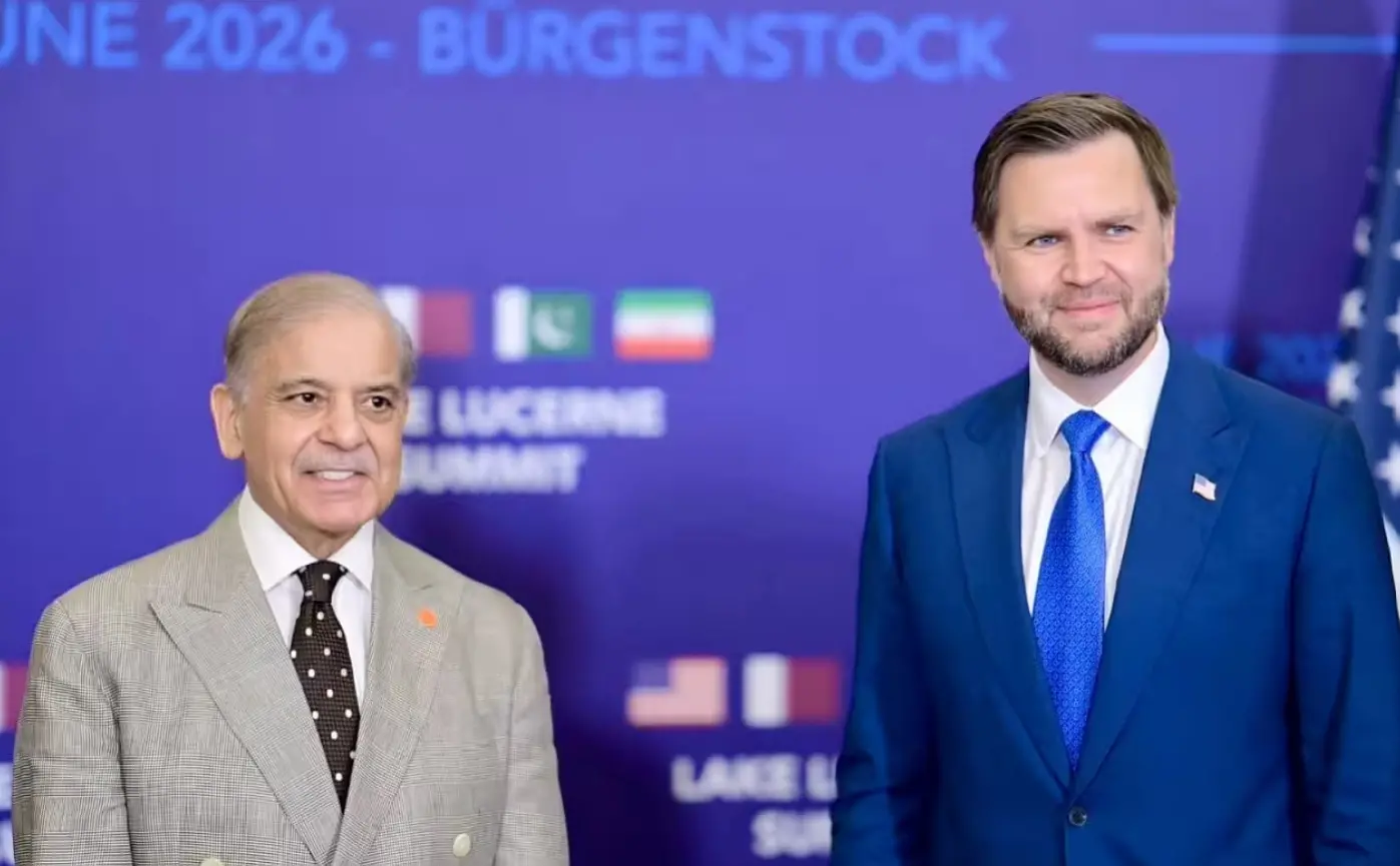 Iran-Usa, via ai colloqui in Svizzera mentre Trump minaccia: «Se chiudete Hormuz non avrete più un Paese»\n