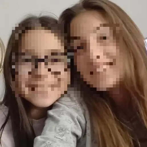 Sorelle scomparse e ritrovate ieri sera a casa di uno zio, tre persone fermate per sequestro di persona\n