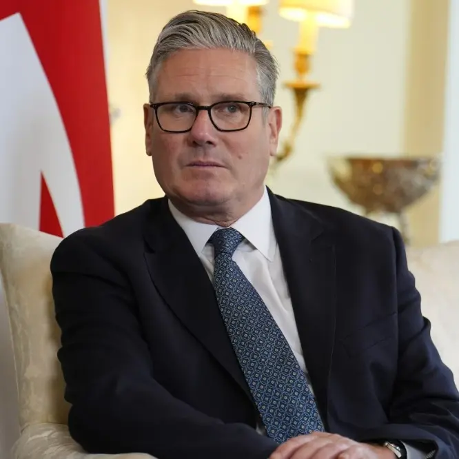 Regno Unito, Keir Starmer annuncia le dimissioni da primo ministro