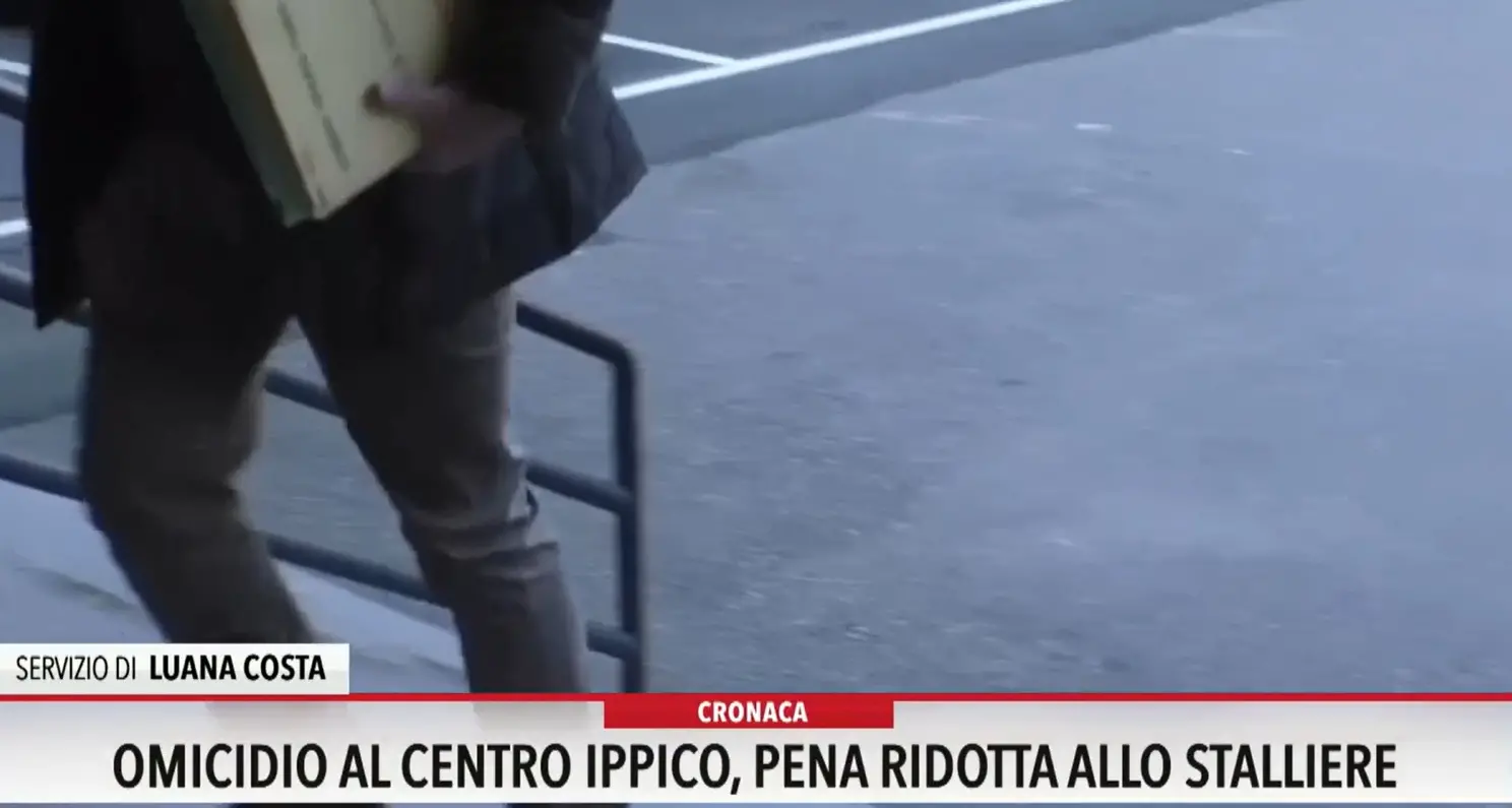 Omicidio al centro ippico, pena ridotta allo stalliere