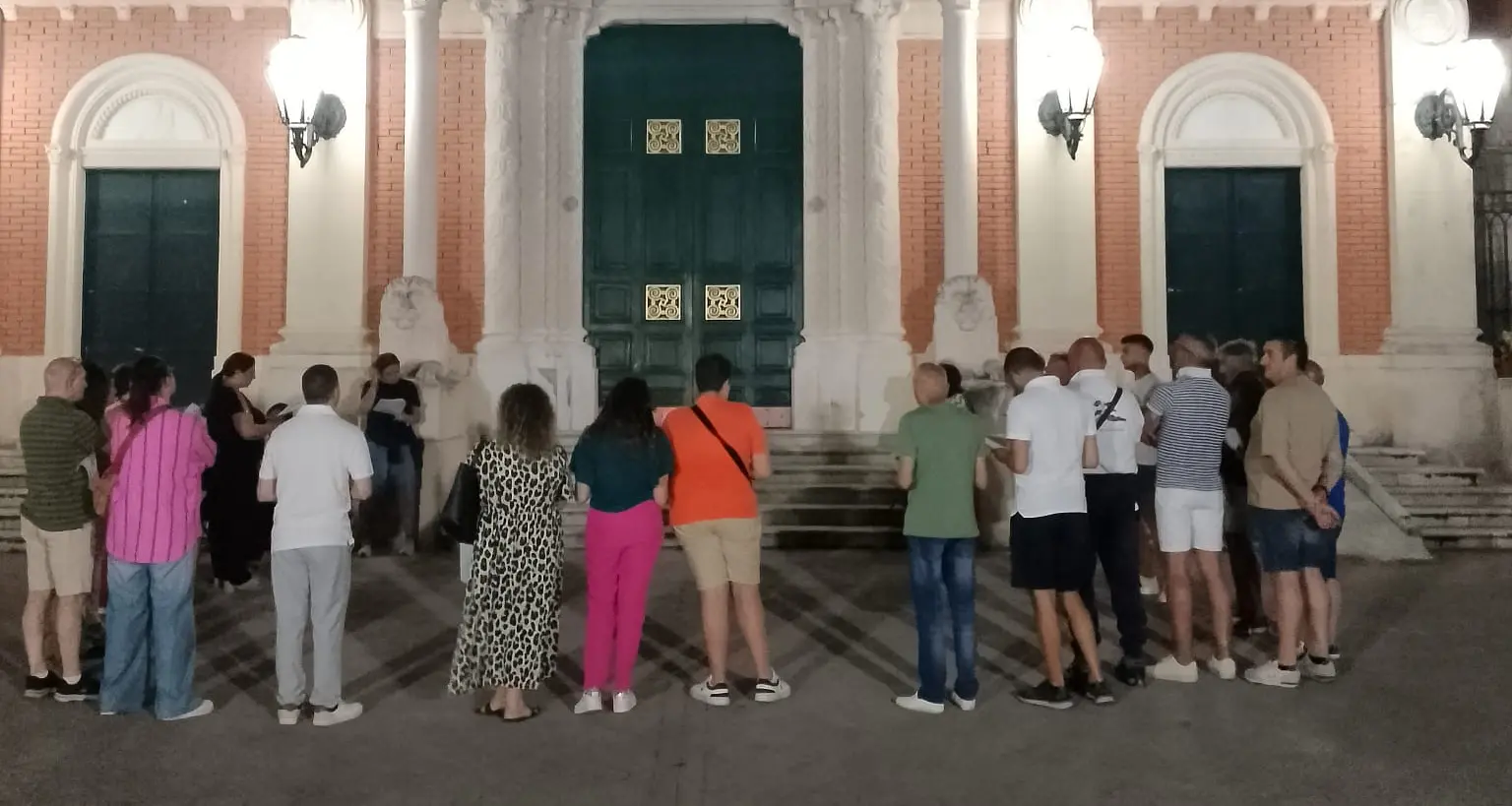 Bagnara,\u00A0veglia di preghiera davanti alla Chiesa del Santissimo Rosario\n