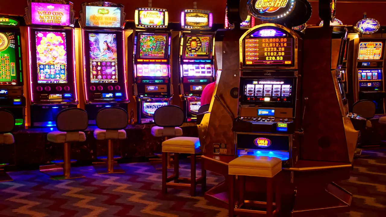 «Ero\u00A0solo un prestanome»: la Cassazione non ci crede e condanna\u00A0un gestore di slot che trattenne 187mila euro\n