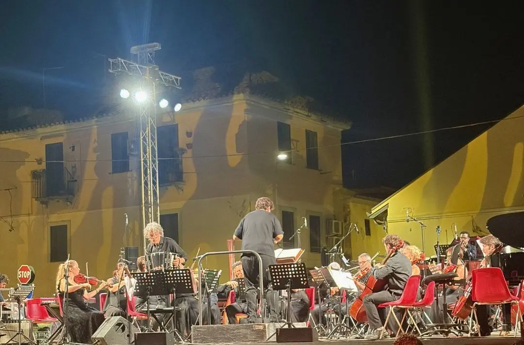 Monteverdi: “Un weekend che ha aperto la stagione estiva valorizzando la visione di comunità tra cultura, musica e partecipazione”\n