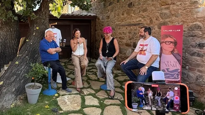 Rossano, nasce “Timpə Russ’ e Malj Cristianj”: il gelato che racconta il dialetto e l'identità calabrese\n
