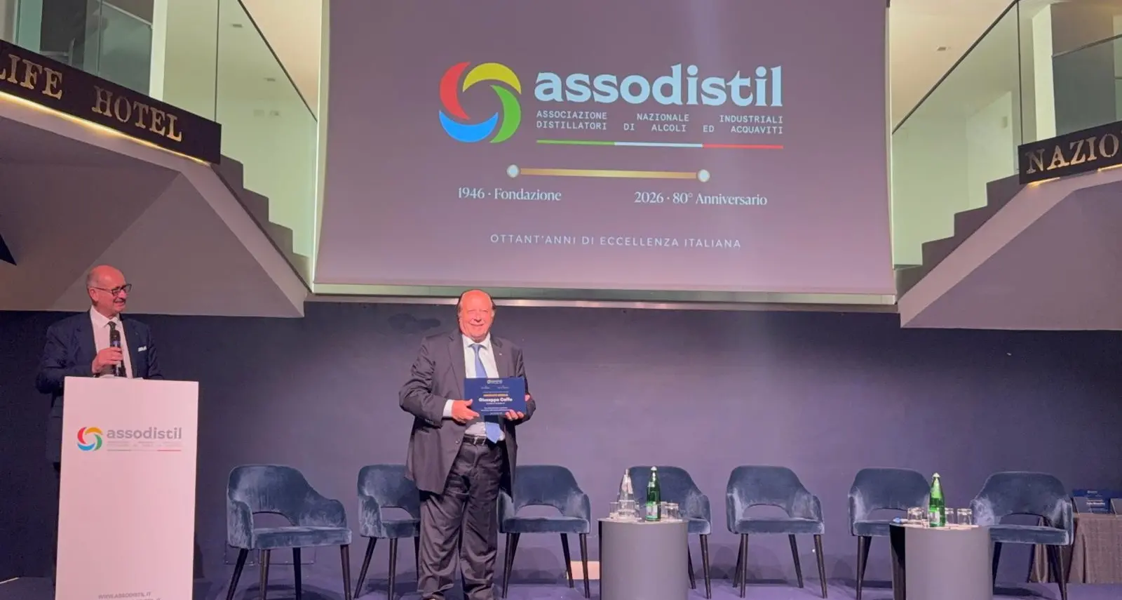 A Pippo Caffo il riconoscimento AssoDistil per decenni di impegno al fianco dell'associazione e del settore\n