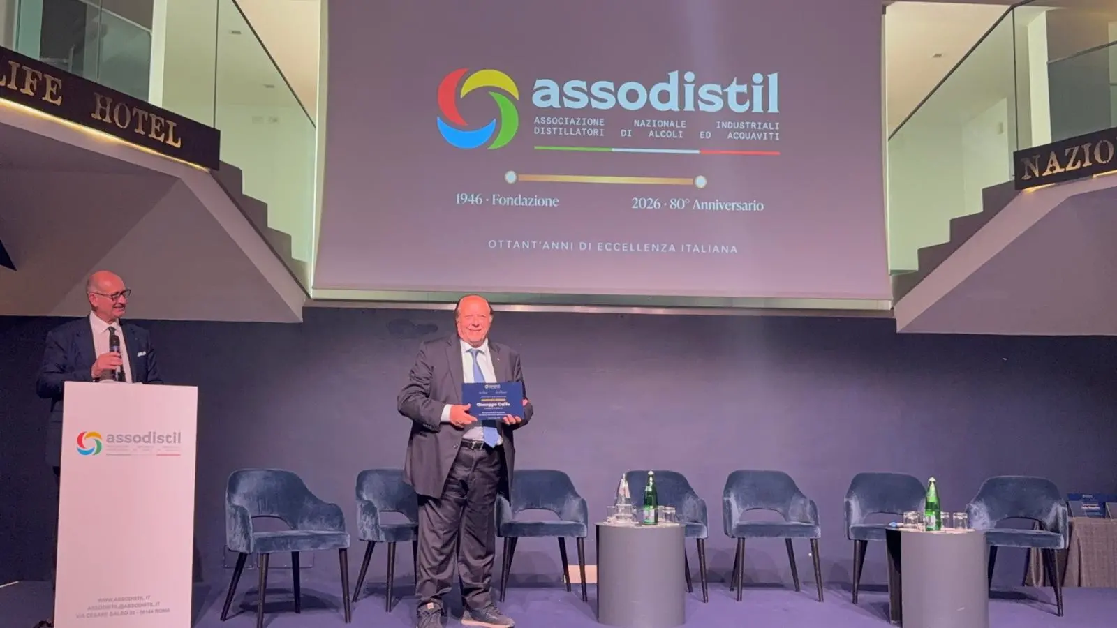 A Pippo Caffo il riconoscimento AssoDistil per decenni di impegno al fianco dell'associazione e del settore\n