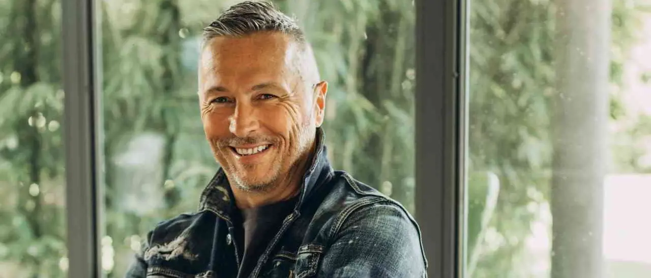 Paolo Belli arriva a Rende con la sua Big Band: concerto gratuito per i 120 anni della Bcc Mediocrati\n