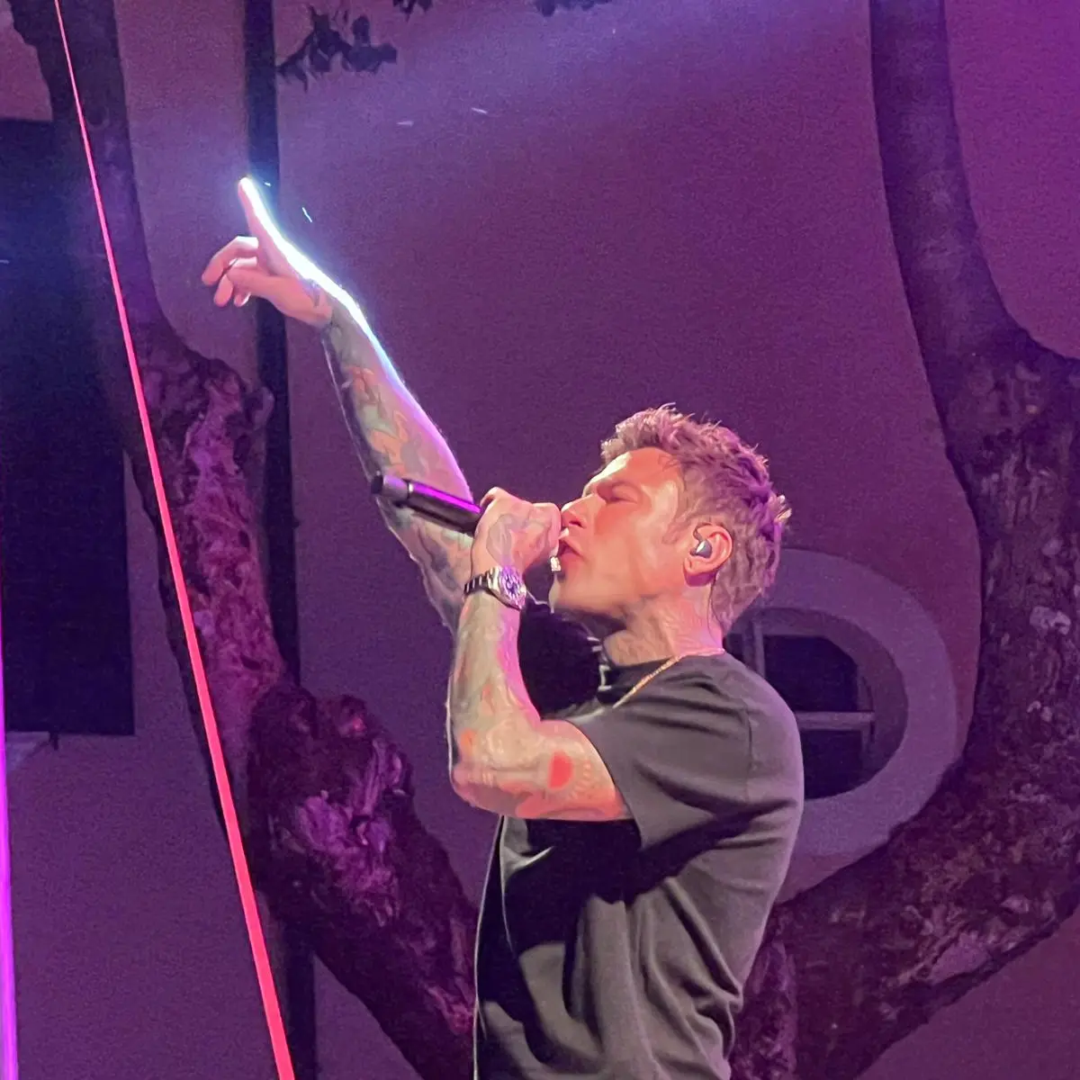 Fedez a Gioia Tauro il 13 agosto, ecco tutti gli appuntamenti dell’estate: Malgioglio e Mimmo Cavallaro tra i protagonisti\n
