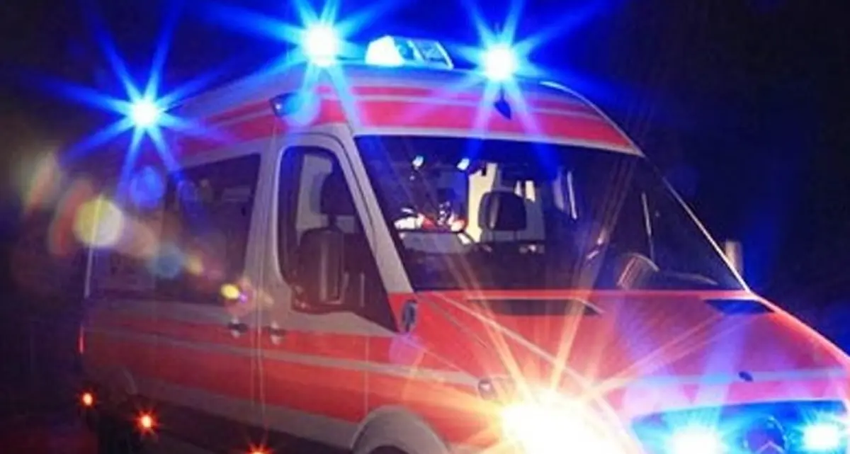 Scalea, scooter contro un’auto in sosta: muore il segretario comunale di Lauria\n