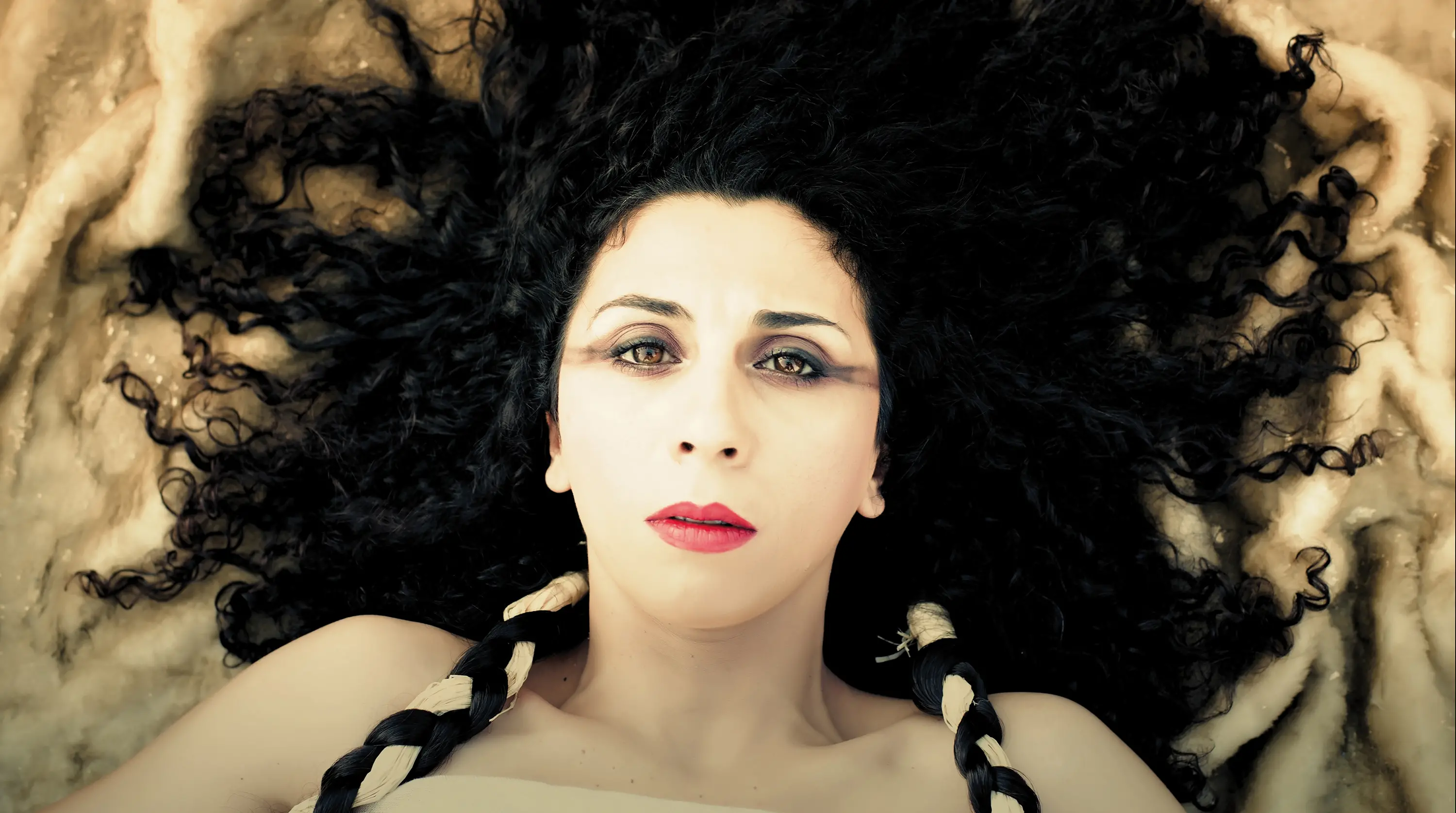 Al Teatro del Museo e Parco archeologico di Locri Epizefiri va in scena “Medea. La lunga notte”\n