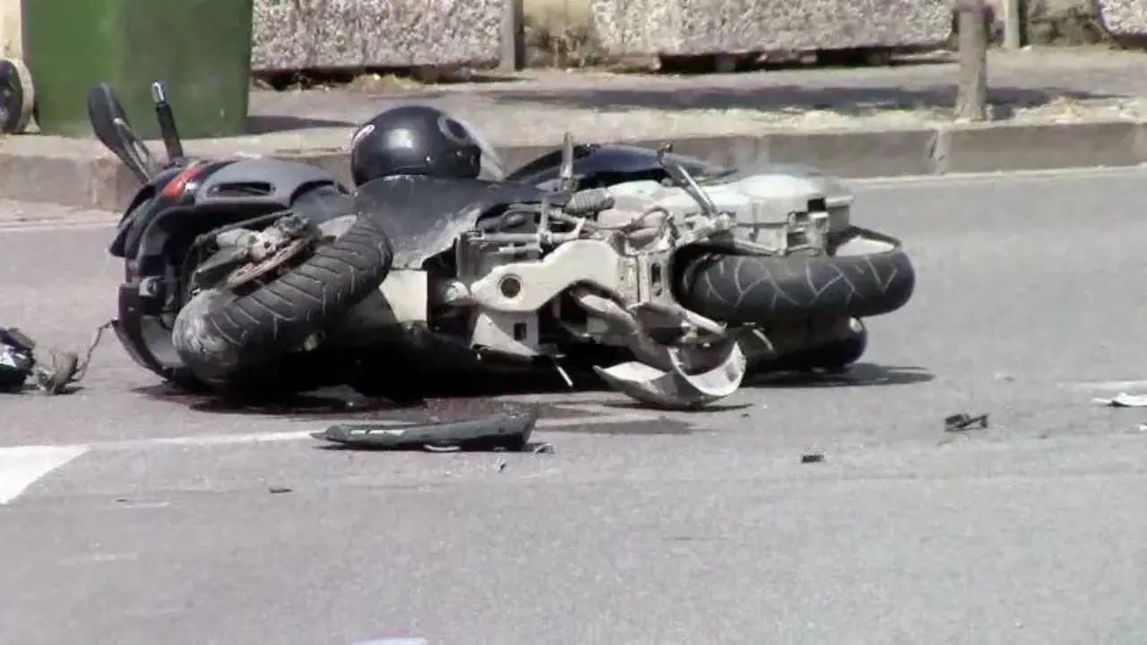 Avellino, bambino in minimoto si scontra con Suv: morto a 10 anni\n