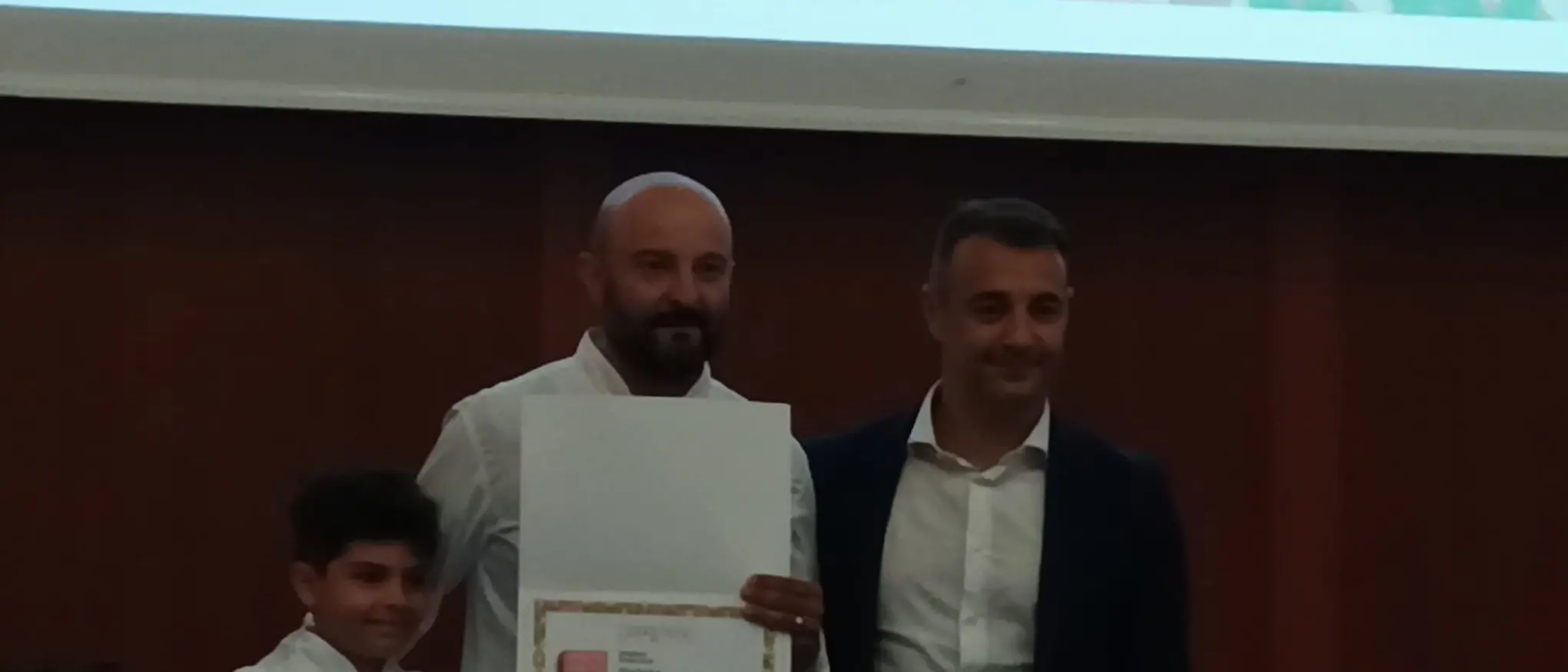 Locri sul podio del gusto: il Bar Ettore conquista il Gambero Rosso e il prestigioso premio “Gelato e Territorio”\n