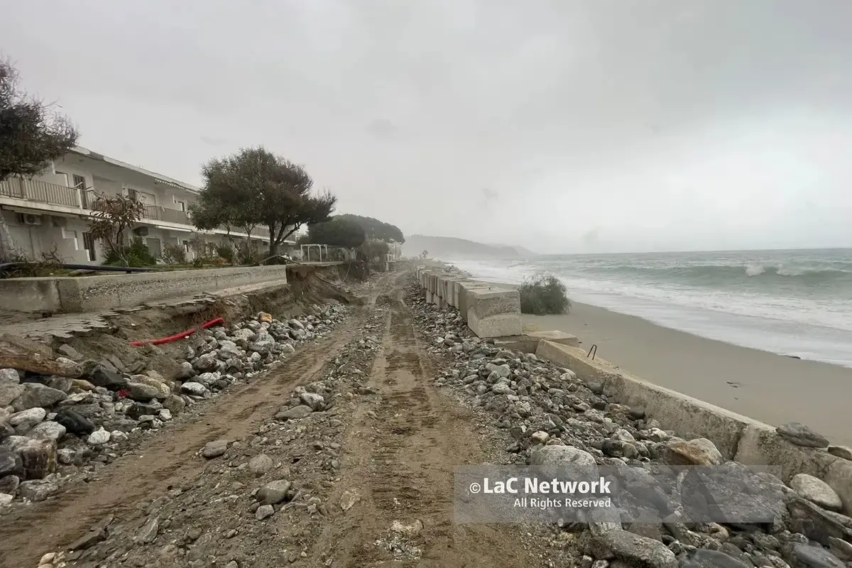 Calabria disarmata davanti al prossimo ciclone: un solo cantiere concluso su 19,\u00A0bocciata la richiesta di 60 milioni al Pnrr\n