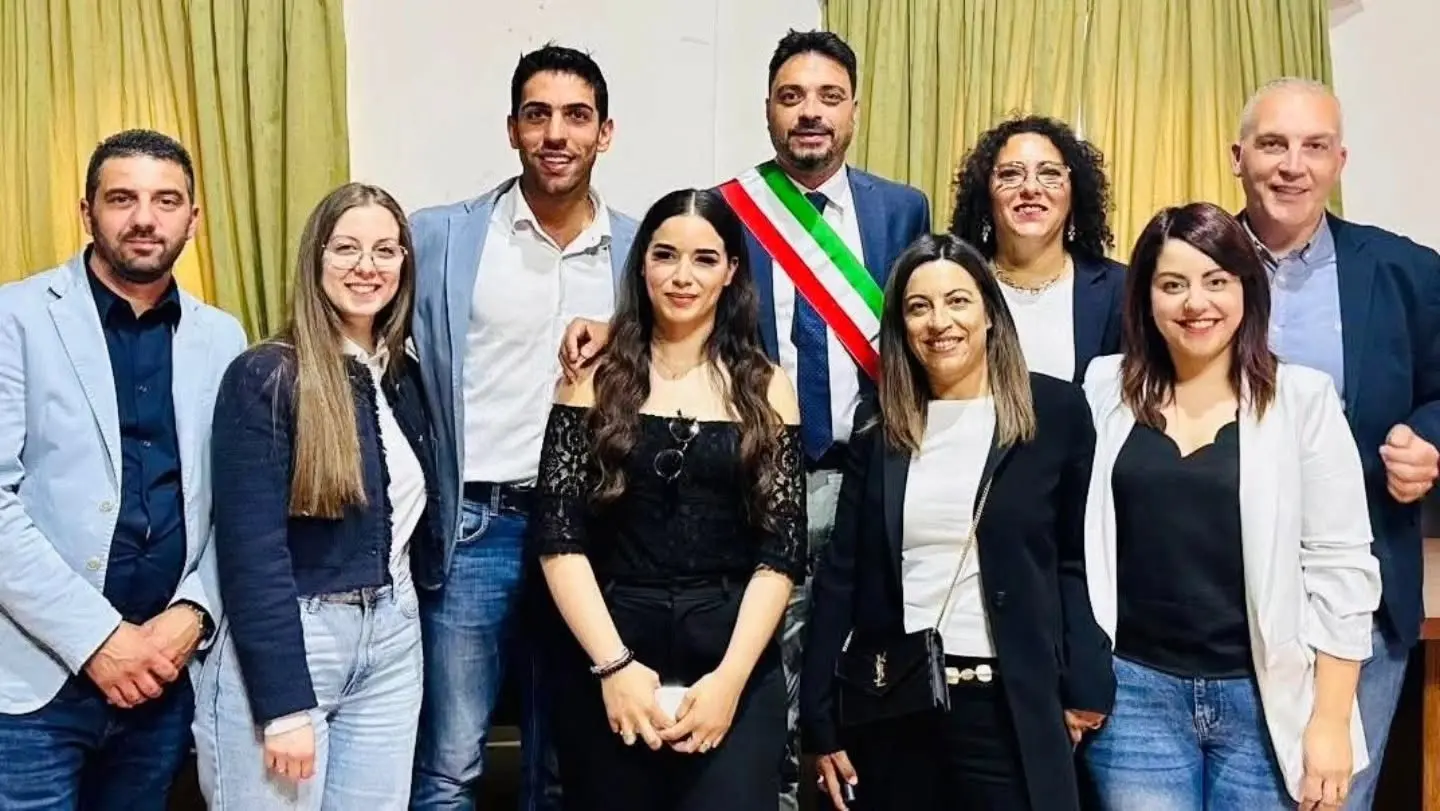 Serra San Bruno, la nuova squadra di governo è pronta: il sindaco Barillari assegna le deleghe ad assessori e consiglieri\n